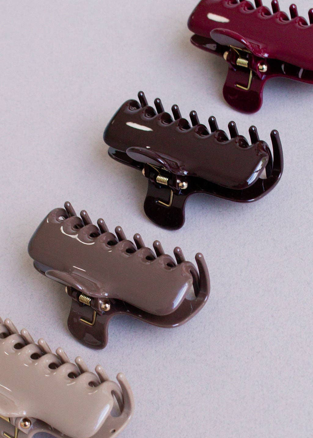Classic Sleek Rectangle Claw Clip