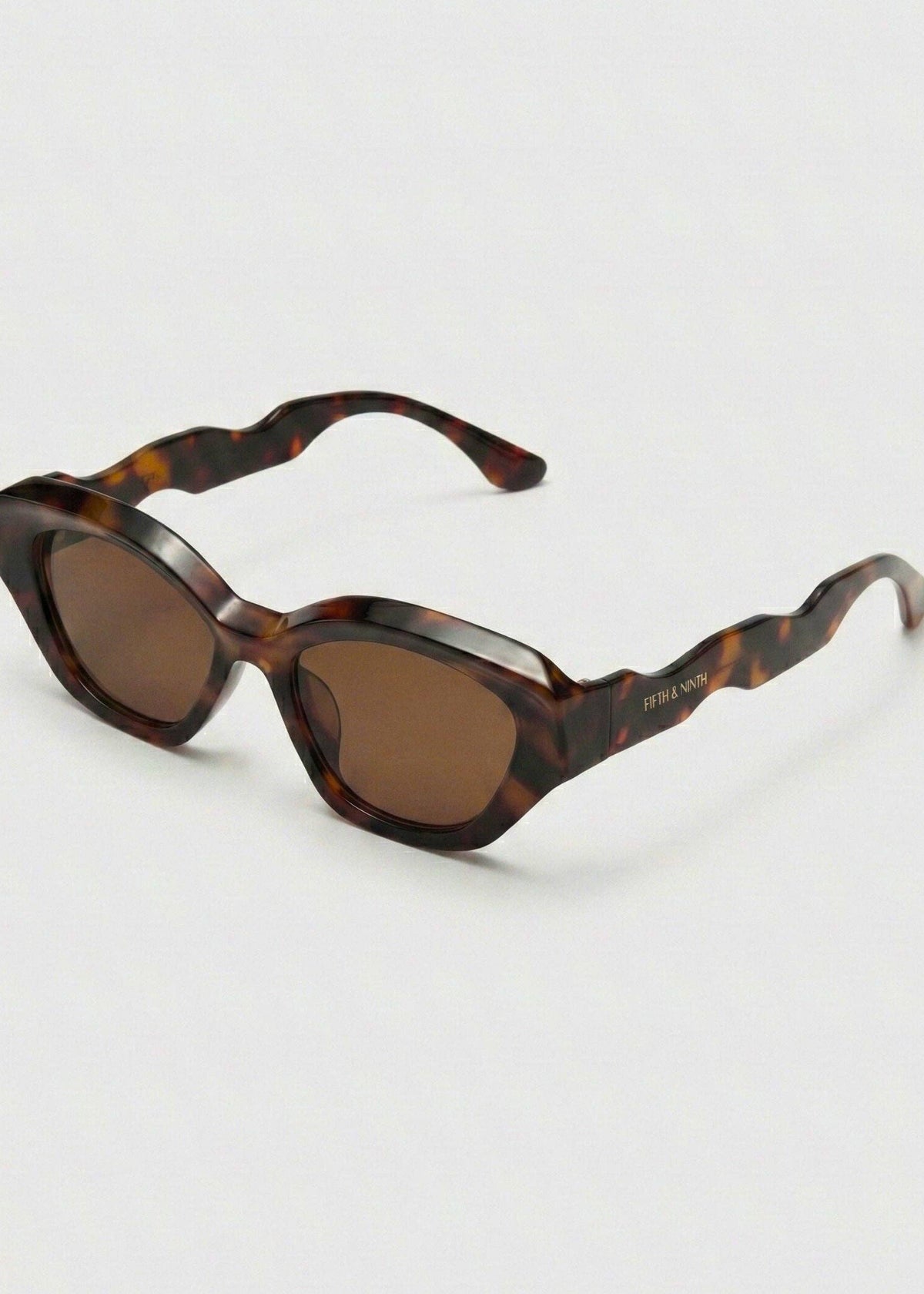 Fifth & Ninth Kell Sunglasses in Torte