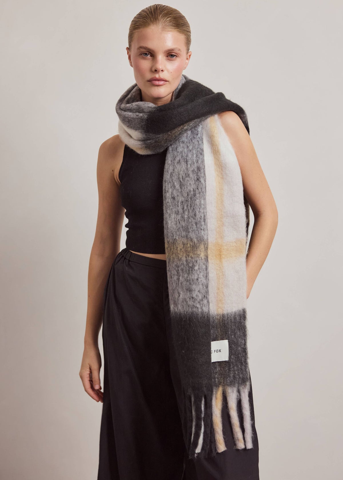 Arctic Fox The Stockholm Scarf