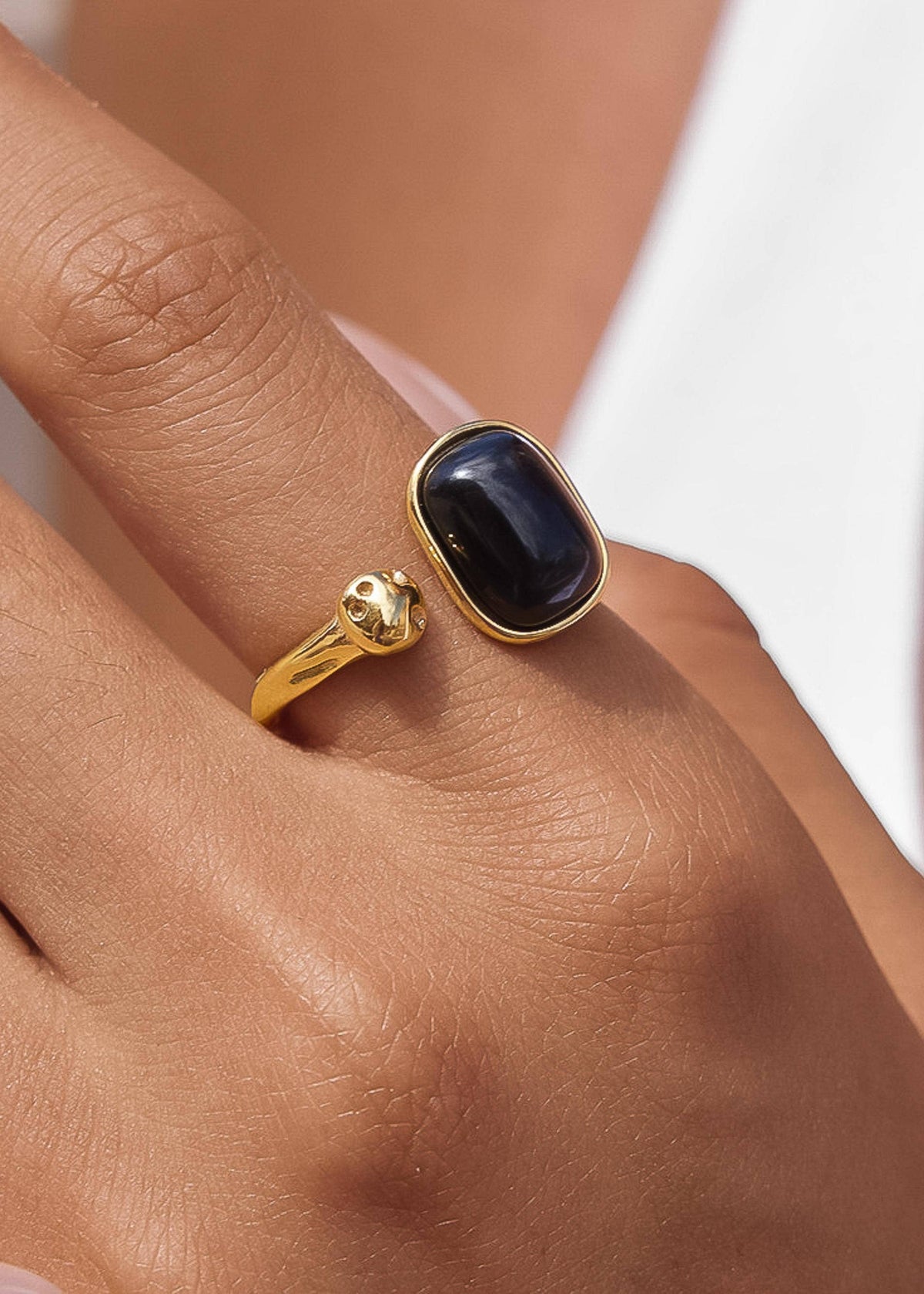 Estrella 18K Gold Non-Tarnish Black Stone Ring