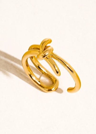 Virelle Vintage Knot Ring