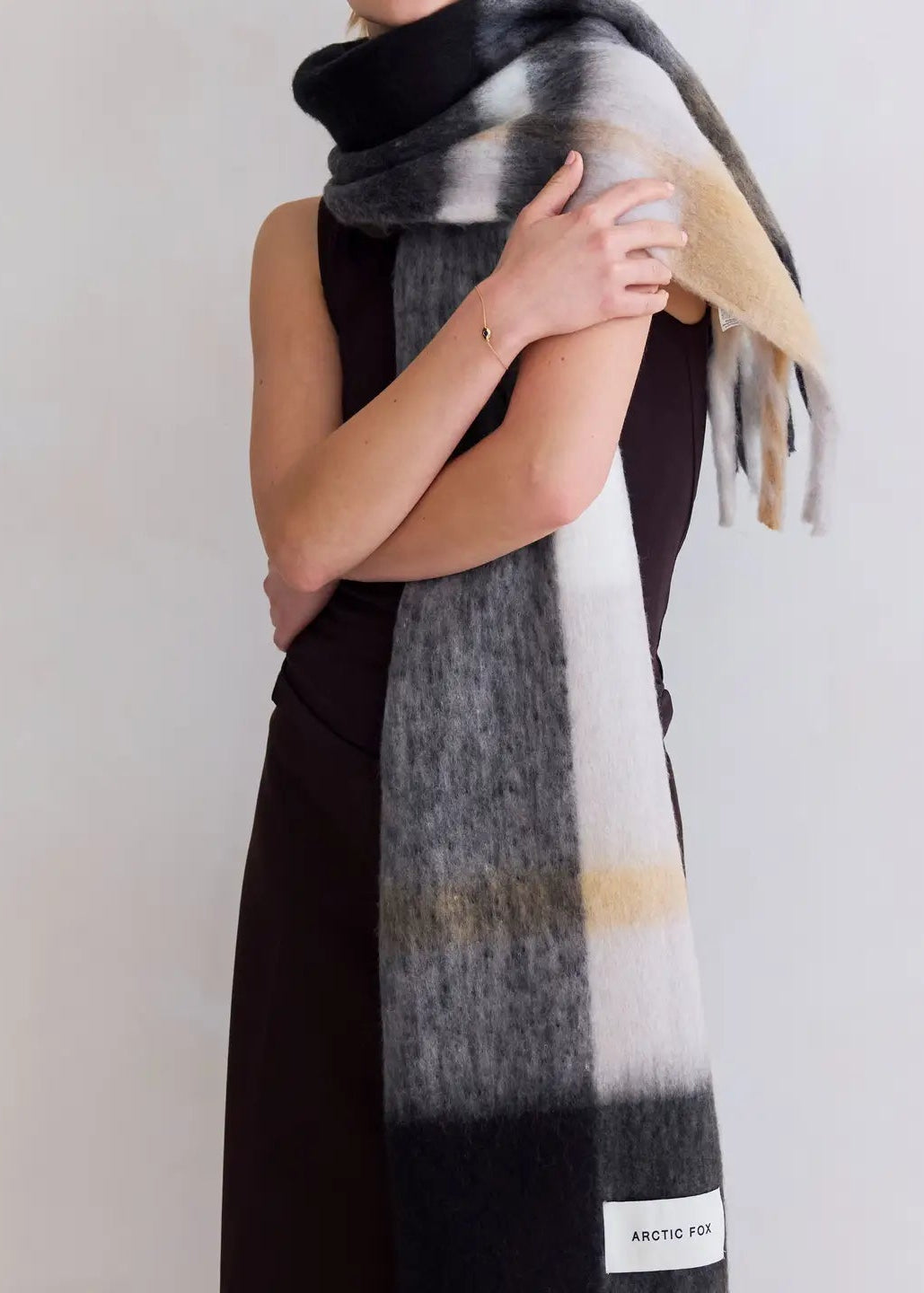 Arctic Fox Stockholm Scarf in Arctic