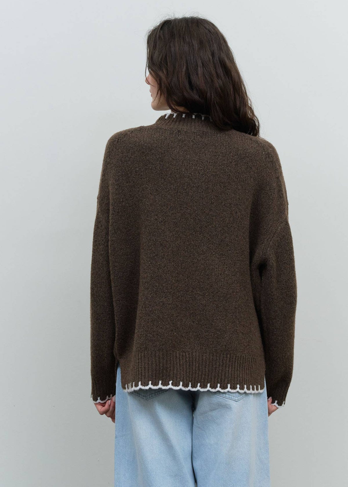 Erin Scalloped Trim Pullover