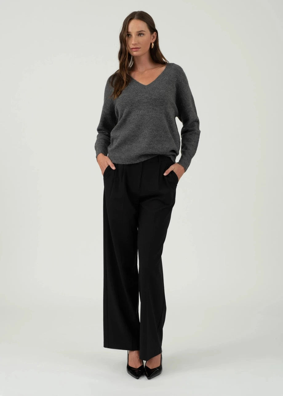Melania V Neck Pullover Sweater in Charcoal