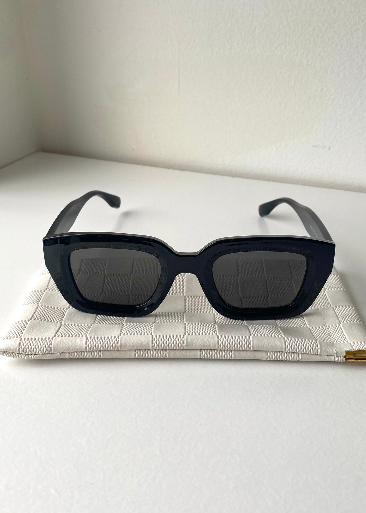 Claire Chunky Black Sunglasses