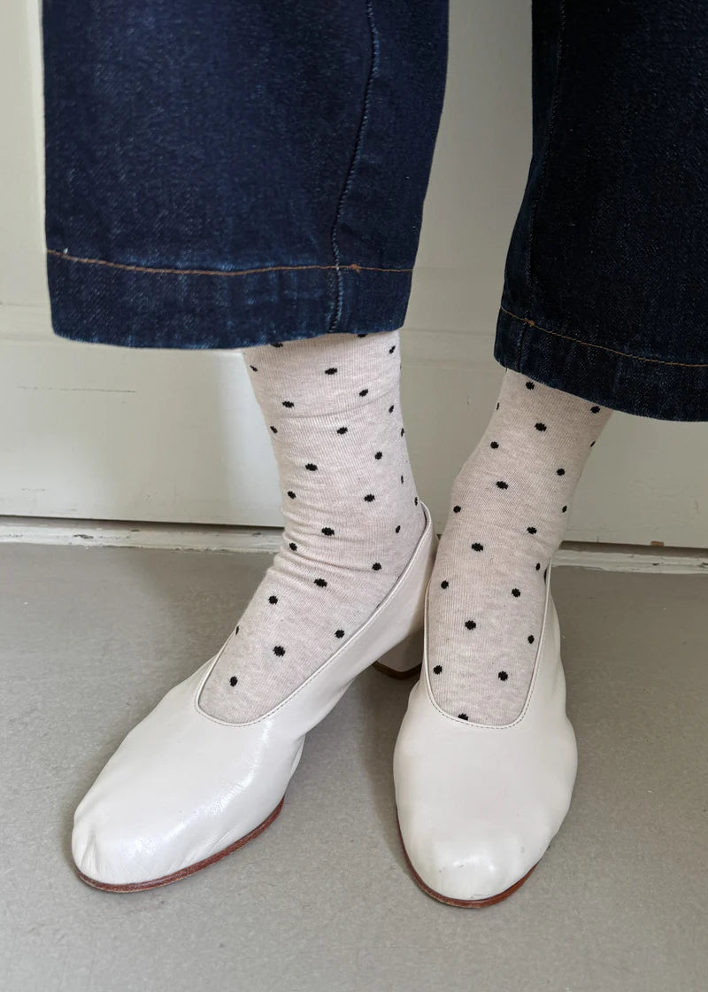 Le Bon Shoppe Sneaker Socks in Polka Dot Oatmeal/Black