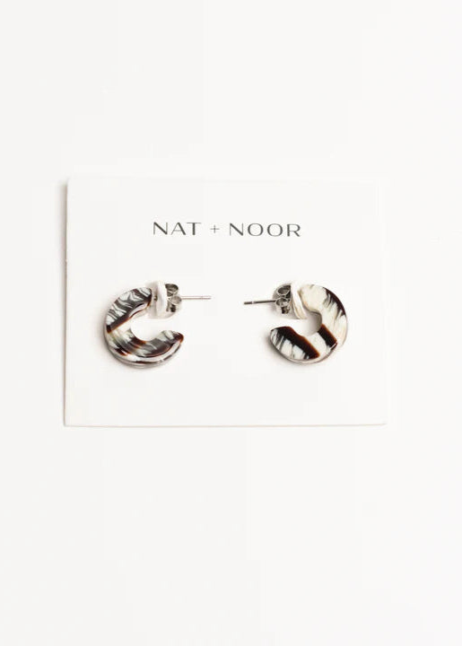 Nat + Noor Mali Hoop Earrings in Maple