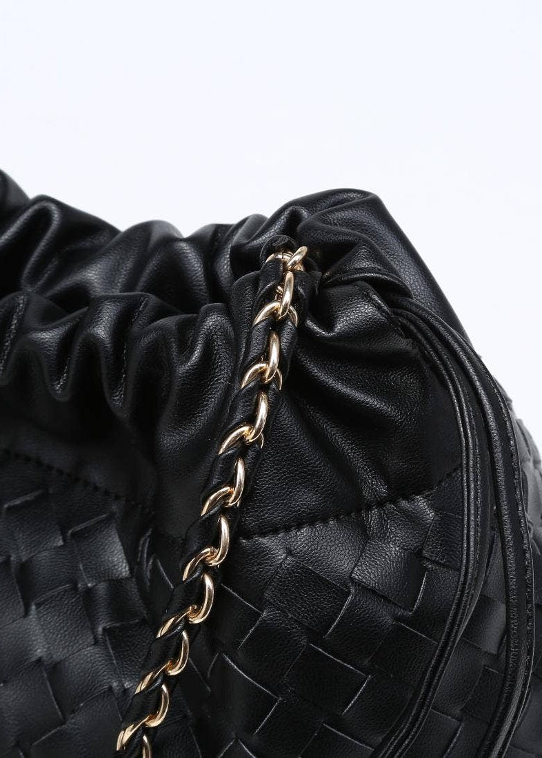 Urban Expressions Sawyer Shoulder Bag