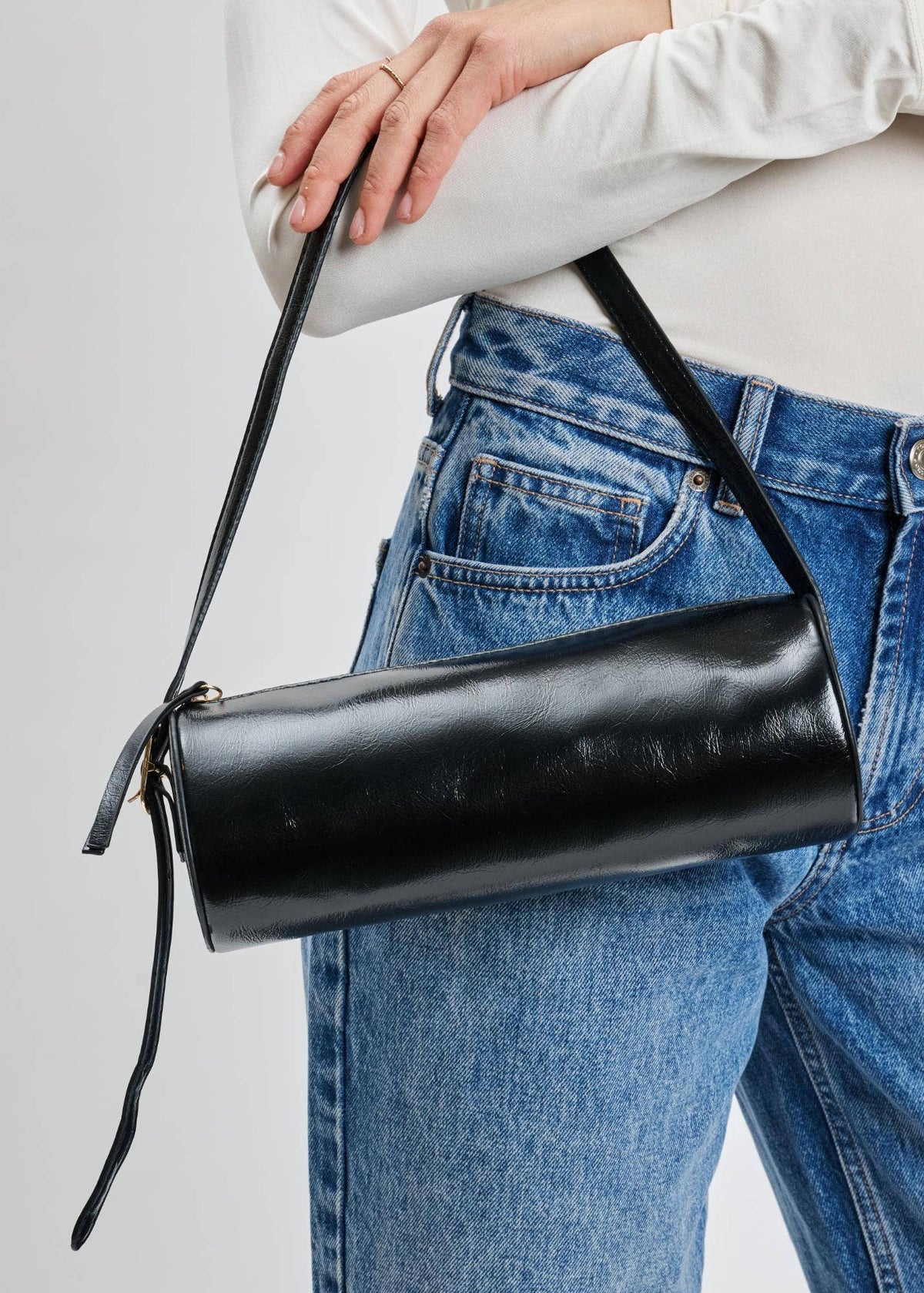 Moda Luxe Mila Black Shoulder Bag