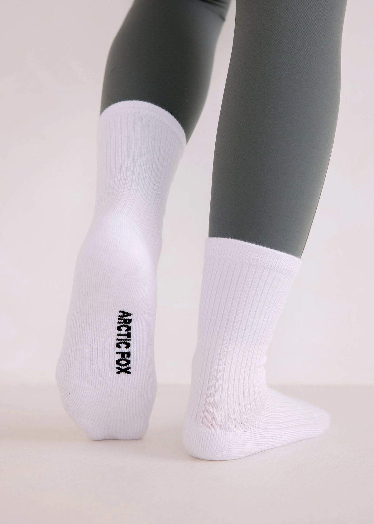 Arctic Fox Everyday Socks in White