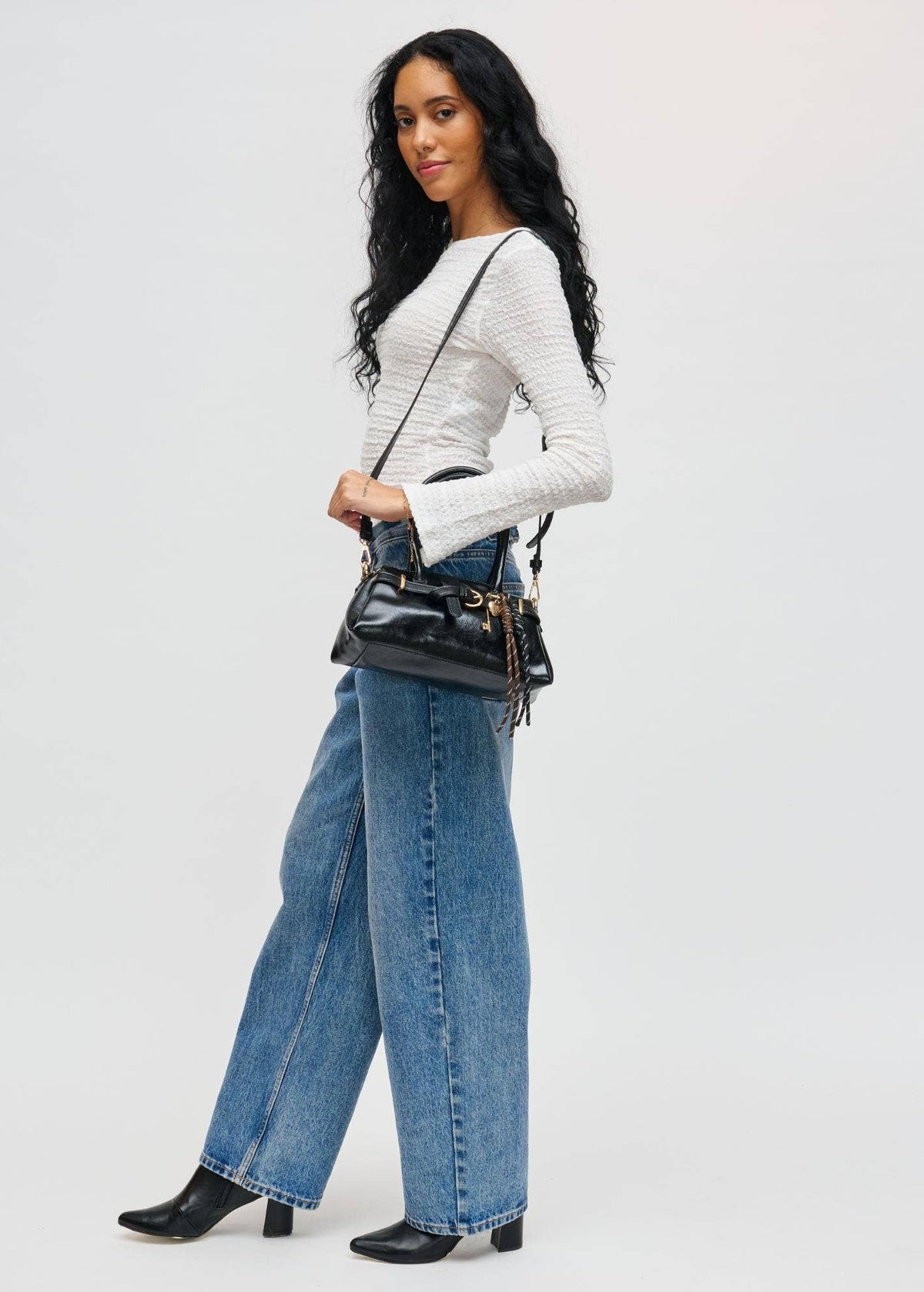 Urban Expressions Vienna Crossbody