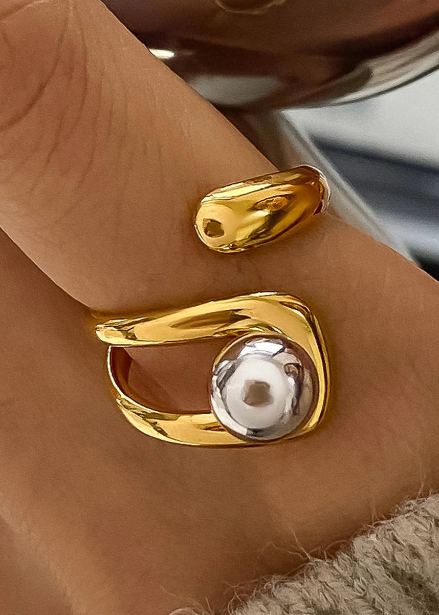 Fauna Two Toned Ball Band Ring