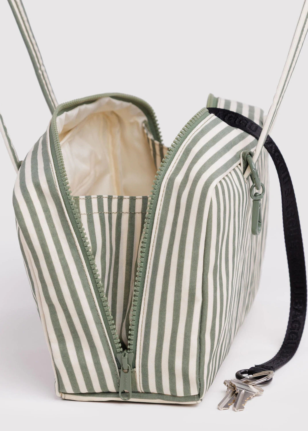 Baggu Nylon Bowler Bag in Sage Stripe
