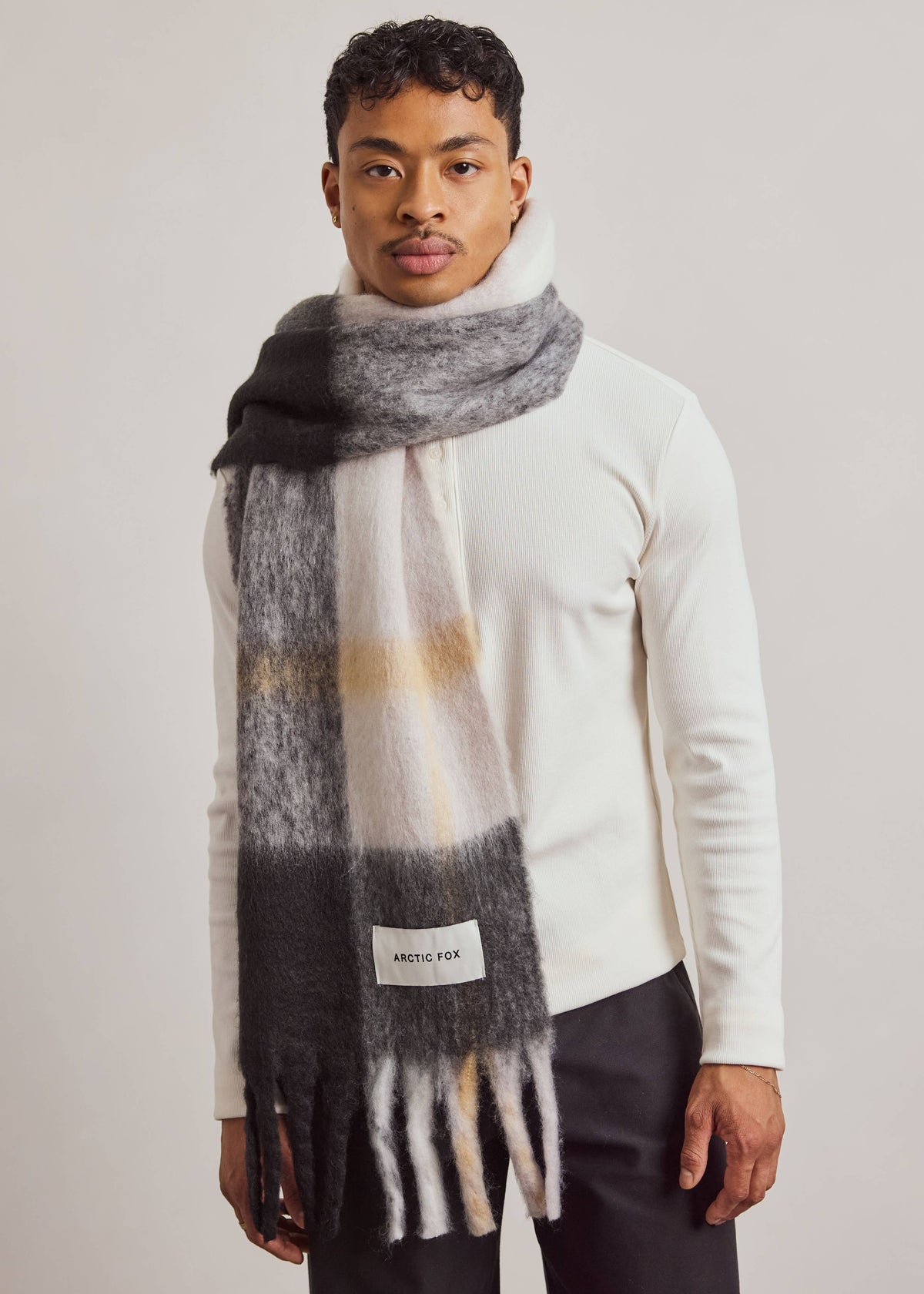 Arctic Fox The Stockholm Scarf