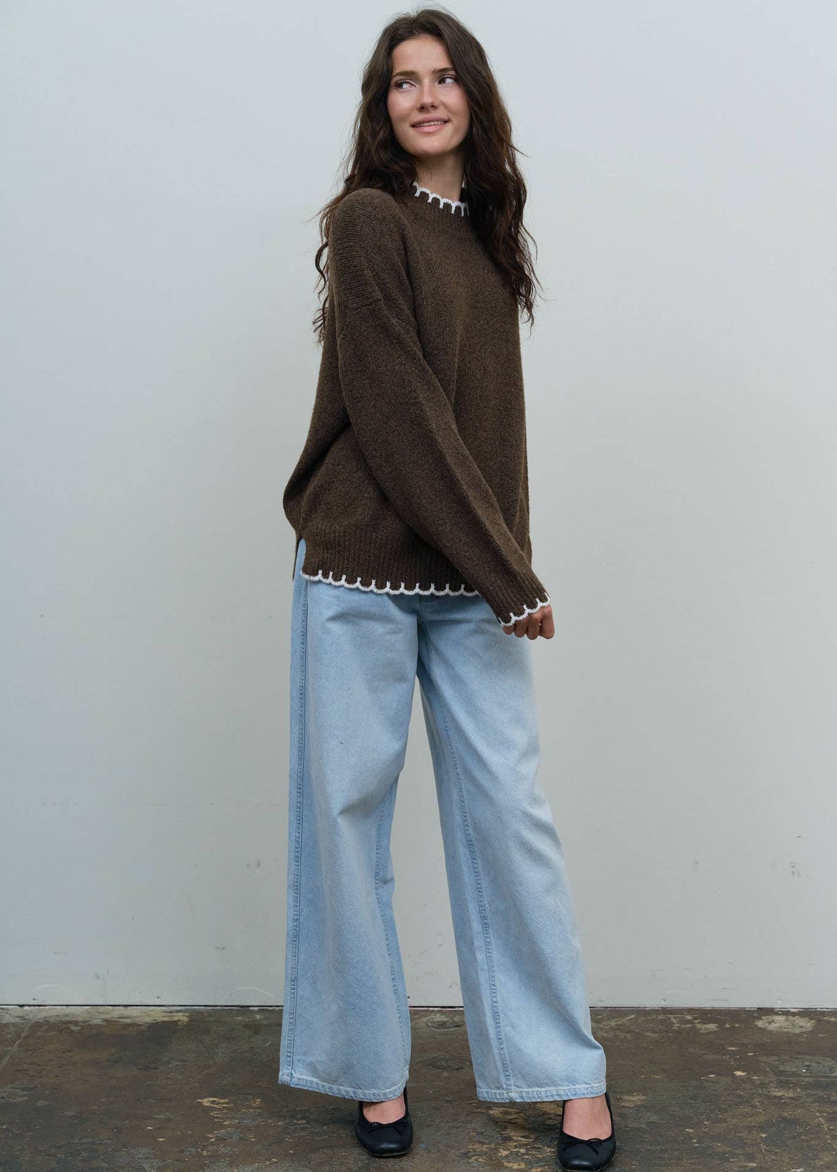 Erin Scalloped Trim Pullover