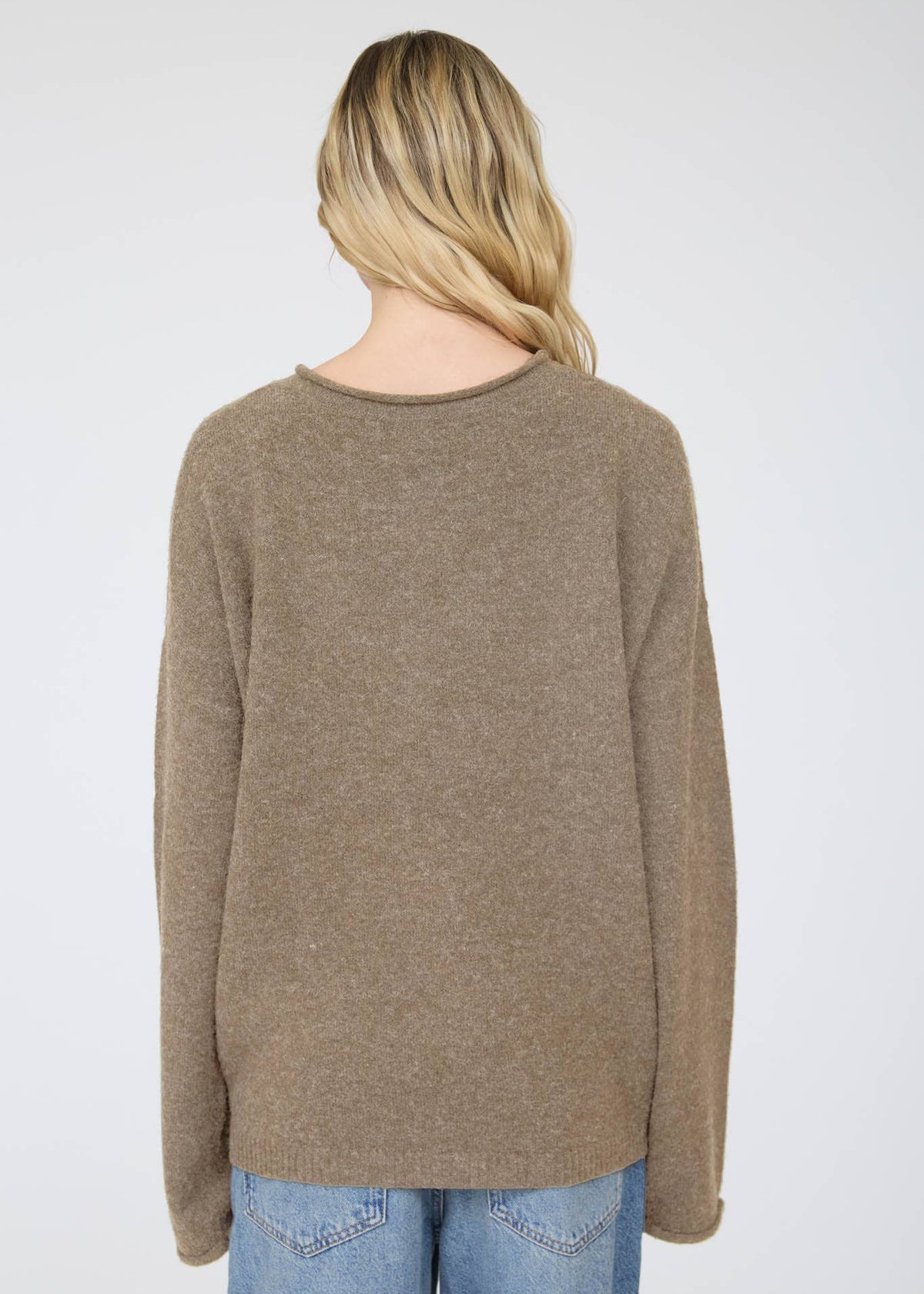 Clara Henley in Oatmeal