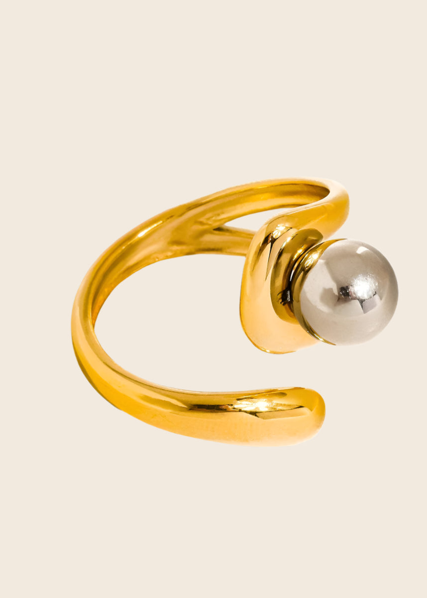 Fauna Two Toned Ball Band Ring