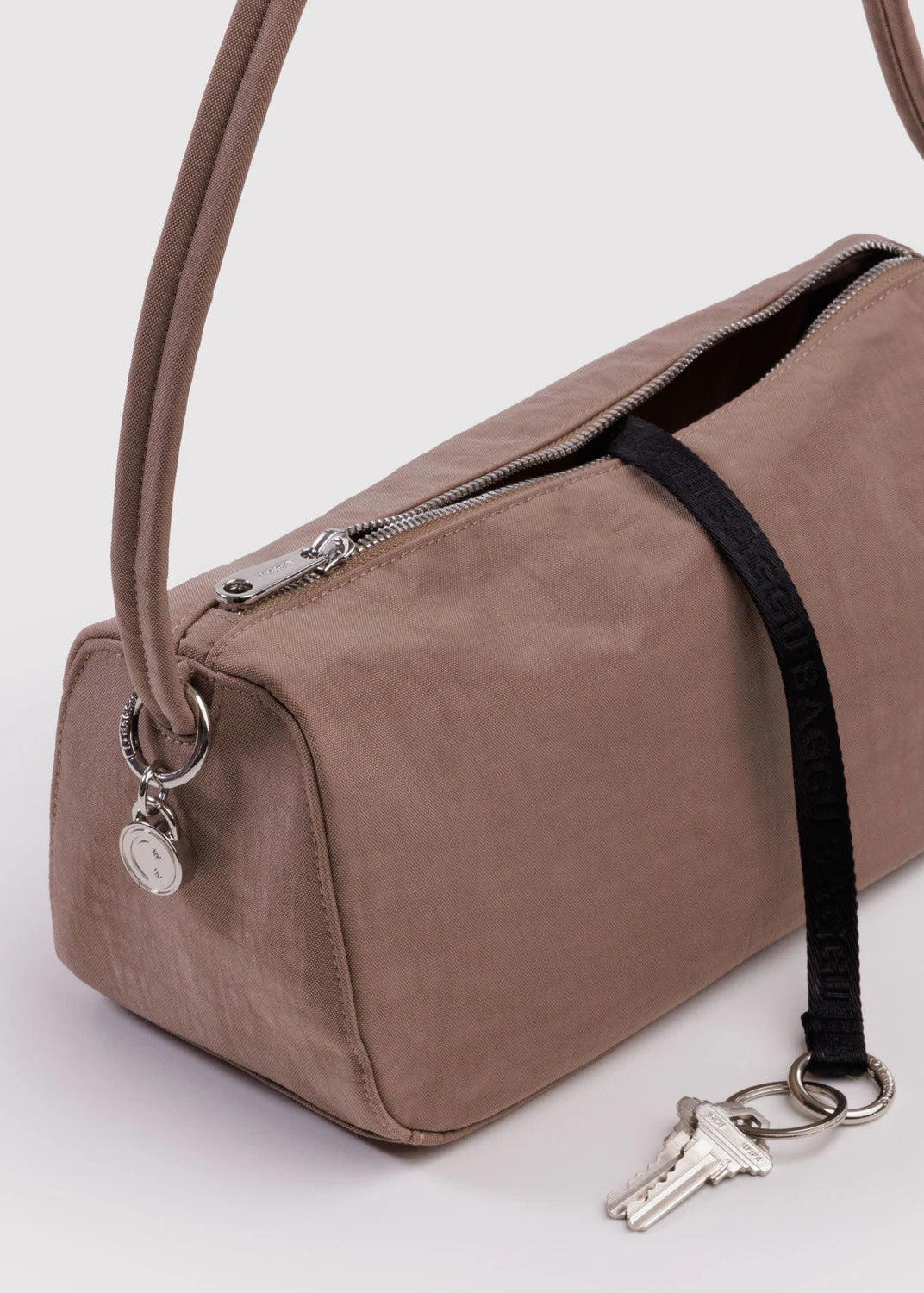 Baggu Nylon Loaf Bag in Toasted Amond