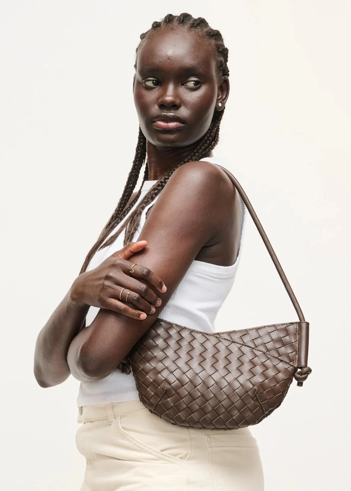 Oakley Shoulder Bag in Chocolate